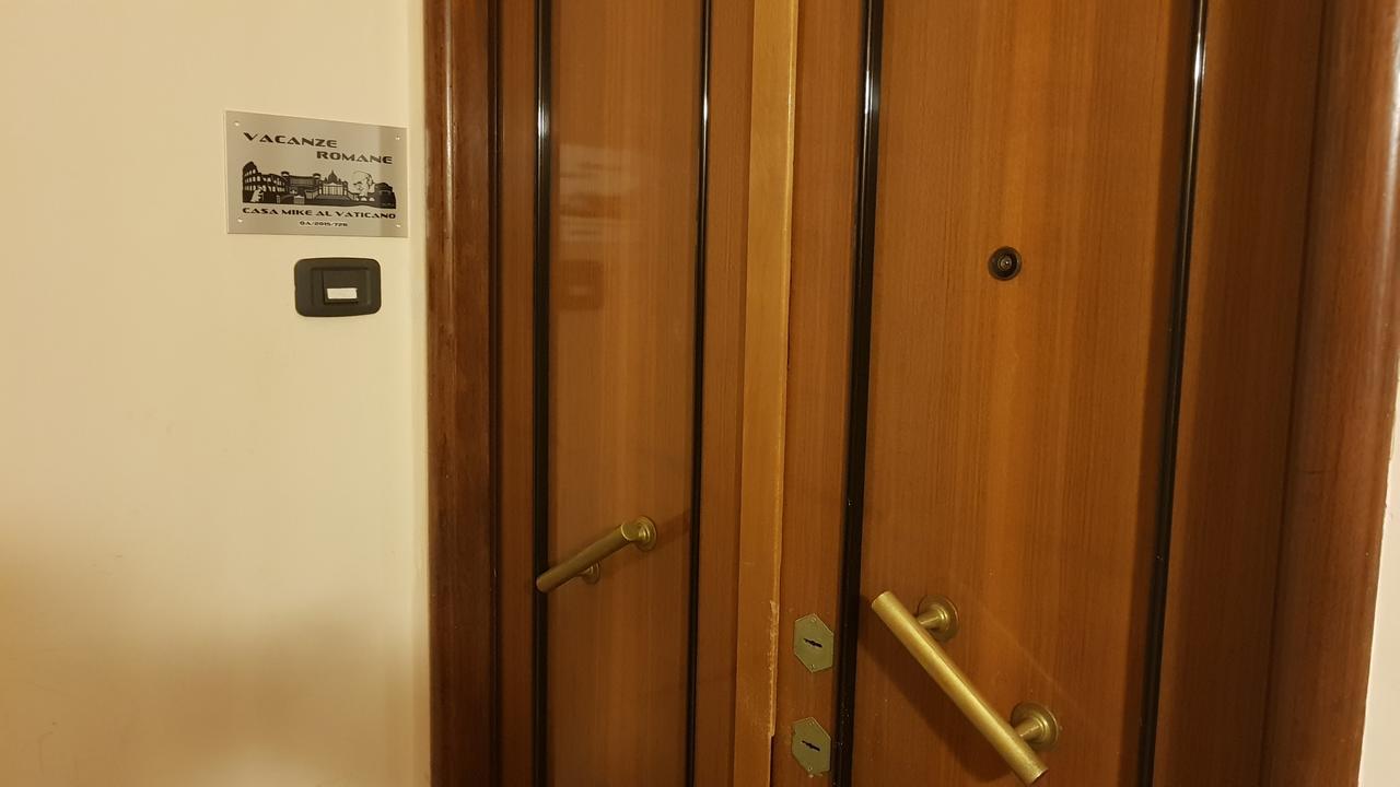 Casa Mike Al Vaticano Рим Екстер'єр фото
